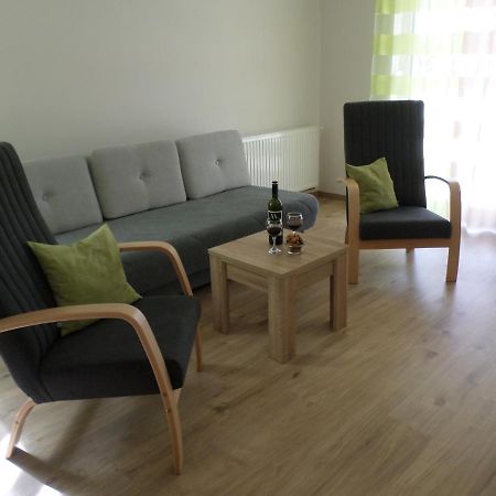Lakoparki Apartman 베스프렘 외부 사진