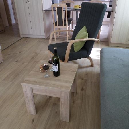 Lakoparki Apartman 베스프렘 외부 사진